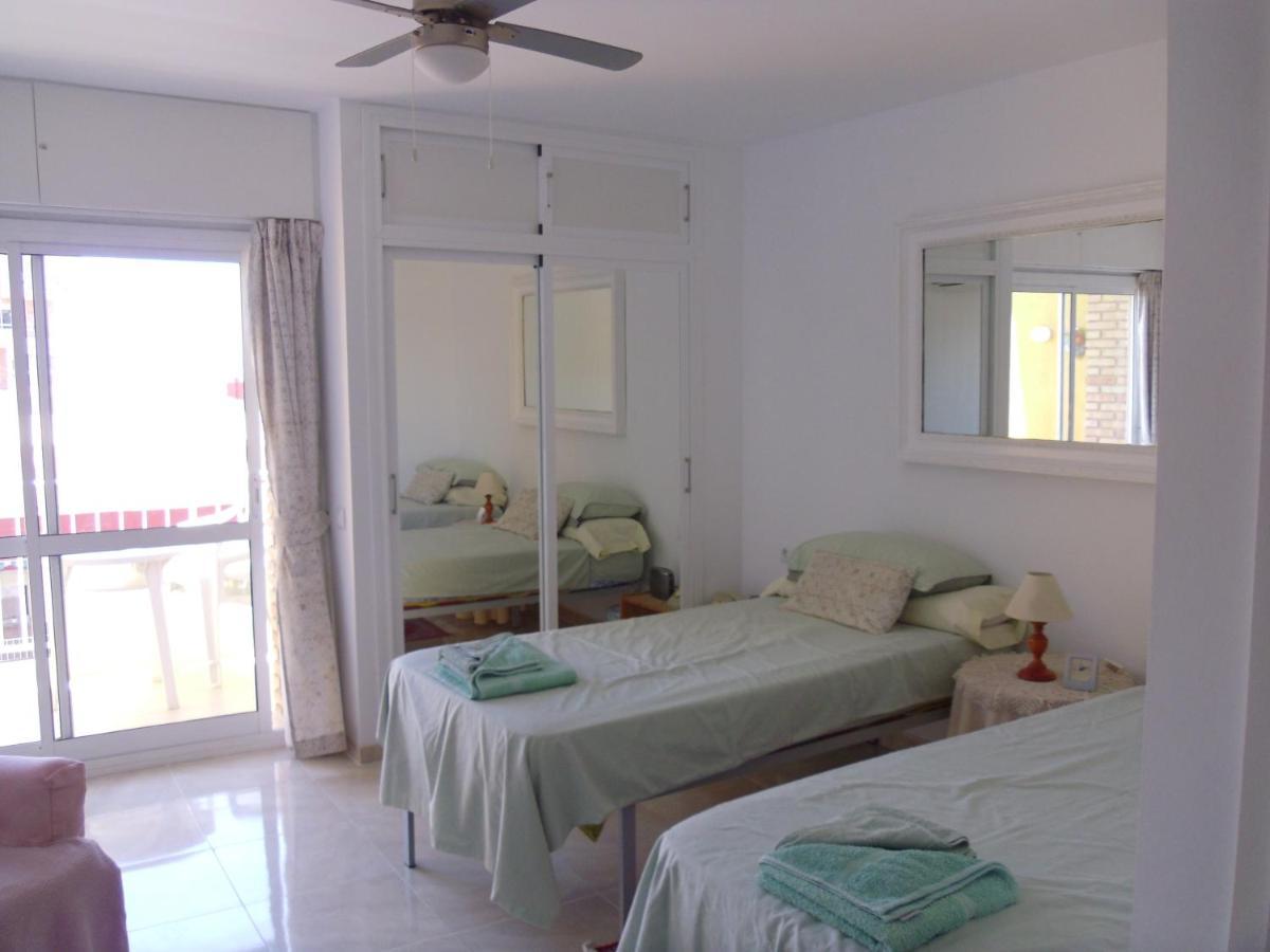 Studio In Hercules With Pool And Sea View Benalmadena Ngoại thất bức ảnh